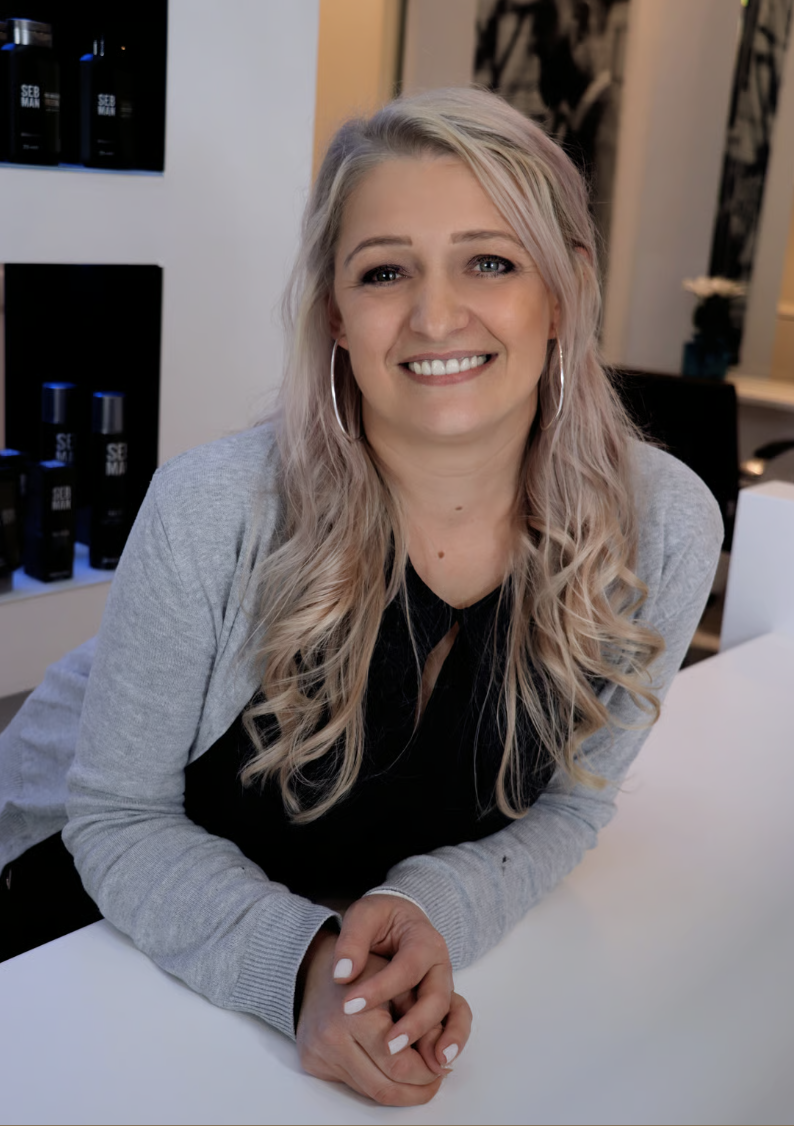 Vesna Juric — Inhaberin SVID Friseursalon Graz